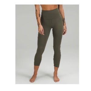 Lululemon Align High-Rise Crop 23”